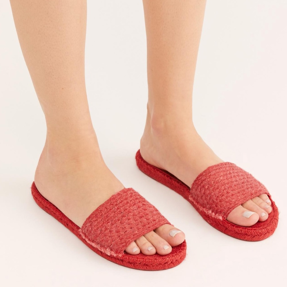 Free People red beach front slip on espadrille - Picture 6 of 7